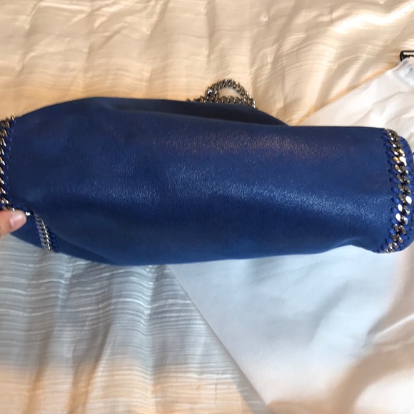 SOLD ON TRADESY✨STELLA MCCARTNEY SHAGGY MEDIUM - Picture 4 of 8